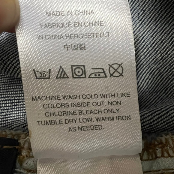 J.Crew Slim Broken-In Boyfriend Jeans Women's‎ 27 Blue Distressed Denim - Picture 15 of 16